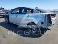 2017 Toyota PRIUS photo