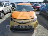 2017 Toyota PRIUS фото