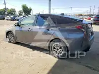 2017 Toyota PRIUS фото
