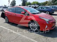 2017 Toyota PRIUS photo