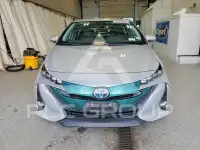 2017 Toyota PRIUS фото