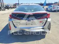 2017 Toyota PRIUS photo