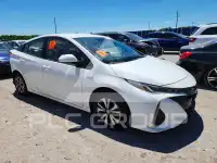 2017 Toyota PRIUS фото