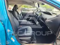 2017 Toyota PRIUS фото