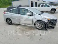 2017 Toyota PRIUS фото