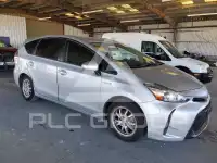 2017 Toyota PRIUS photo