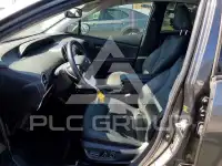 2017 Toyota PRIUS фото
