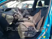 2017 Toyota PRIUS photo