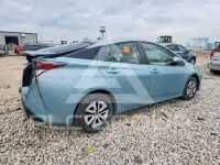 2017 Toyota PRIUS photo