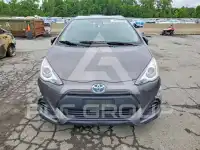 2017 Toyota PRIUS фото