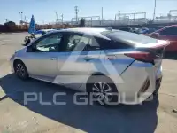 2017 Toyota PRIUS photo