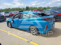 2017 Toyota PRIUS фото