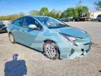2017 Toyota PRIUS фото