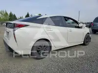 2017 Toyota PRIUS фото