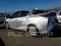 2017 Toyota PRIUS photo