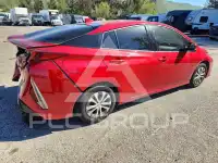 2017 Toyota PRIUS фото