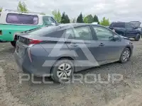 2017 Toyota PRIUS photo