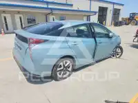 2017 Toyota PRIUS photo