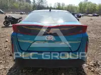 2017 Toyota PRIUS photo