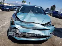 2017 Toyota PRIUS photo