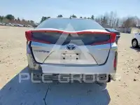 2017 Toyota PRIUS фото