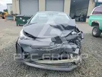 2017 Toyota PRIUS photo