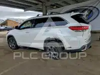 2017 Toyota Highlander photo