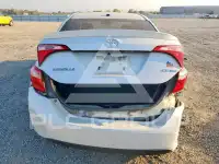 2017 Toyota COROLLA фото