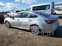 2017 Toyota AVALON photo