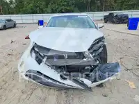 2017 Toyota AVALON photo