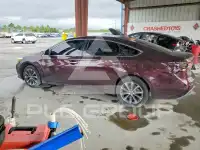 2017 Toyota AVALON photo