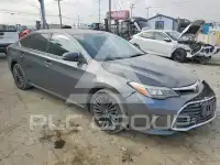 2017 Toyota AVALON photo