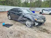 2017 KIA Optima photo