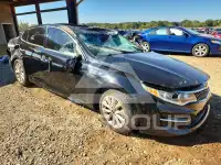 2017 KIA Optima photo