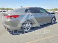 2017 KIA Optima photo