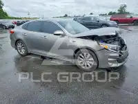 2017 KIA Optima photo