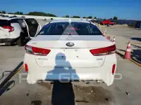 2017 KIA Optima photo