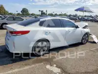 2017 KIA Optima photo