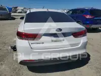 2017 KIA Optima photo