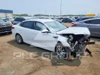 2017 KIA Optima photo