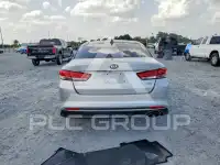 2017 KIA Optima photo