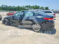 2017 KIA Optima photo