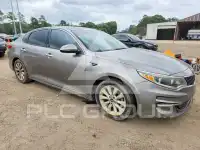 2017 KIA Optima photo