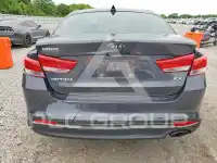 2017 KIA Optima photo