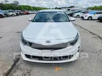 2017 KIA Optima photo