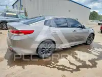 2017 KIA Optima photo