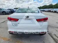2017 KIA Optima photo