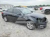 2017 KIA Optima photo
