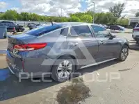 2017 KIA Optima photo