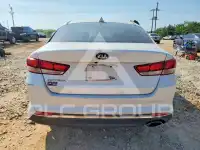 2017 KIA Optima photo
